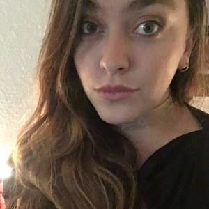 Meet your Posher, Cami